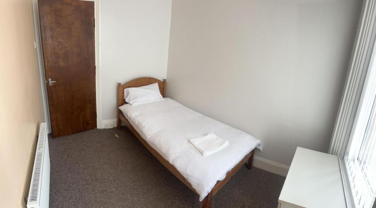 Arthurs Hill Newcastle, Free Parking Fully Equipped Kitchen 4 Bedrooms, Near City Centre Kültér fotó