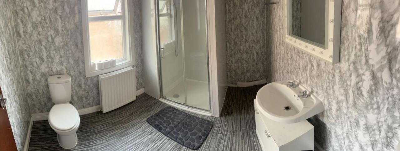 Arthurs Hill Newcastle, Free Parking Fully Equipped Kitchen 4 Bedrooms, Near City Centre Kültér fotó