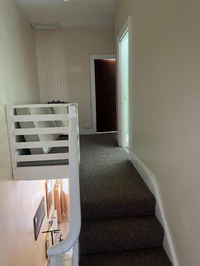 Arthurs Hill Newcastle, Free Parking Fully Equipped Kitchen 4 Bedrooms, Near City Centre Kültér fotó