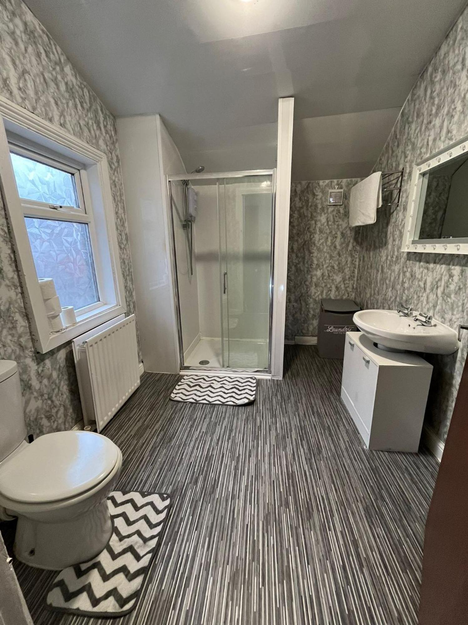 Arthurs Hill Newcastle, Free Parking Fully Equipped Kitchen 4 Bedrooms, Near City Centre Kültér fotó